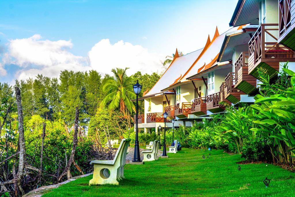 Bhu Tarn Koh Chang Resort & Spa Exterior foto