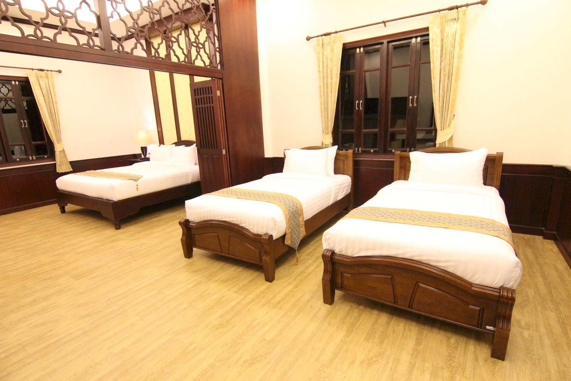 Bhu Tarn Koh Chang Resort & Spa Exterior foto