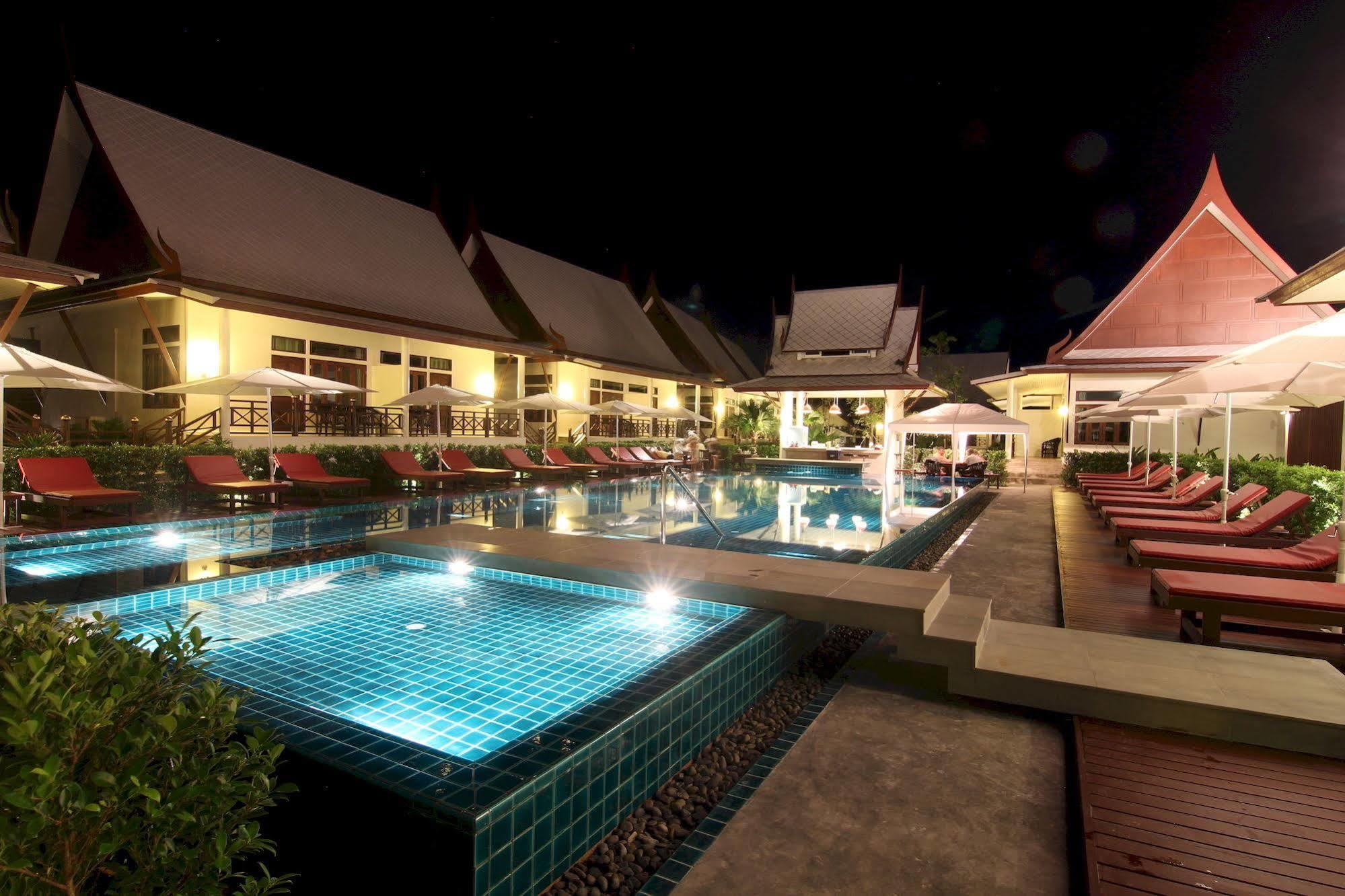 Bhu Tarn Koh Chang Resort & Spa Exterior foto